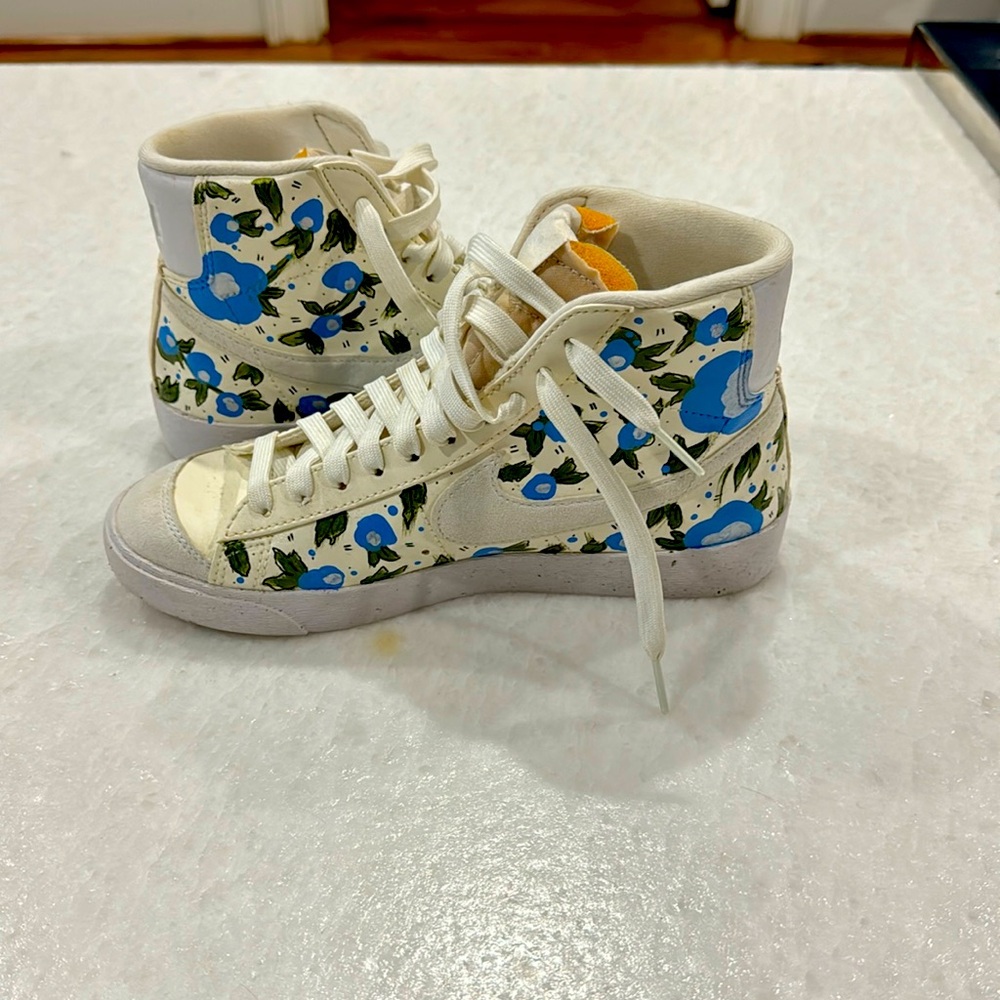 Love Shack Fancy limited edition high top Nike Sneakers Handprinted size 7